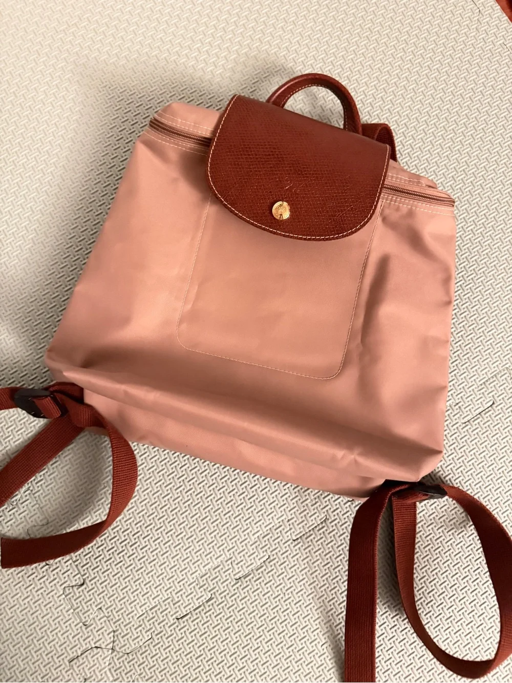 LIKE NEW! Longchamp Le Pliage Beige Nylon Canvas Backpack